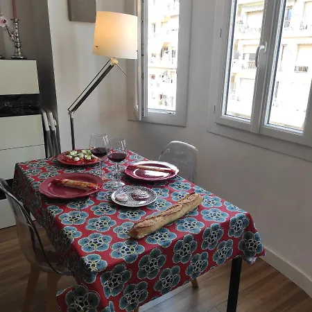 Daire Grand Confortable Au Coeur De Nice