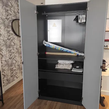 Lägenhet Grand Confortable Au Coeur De *